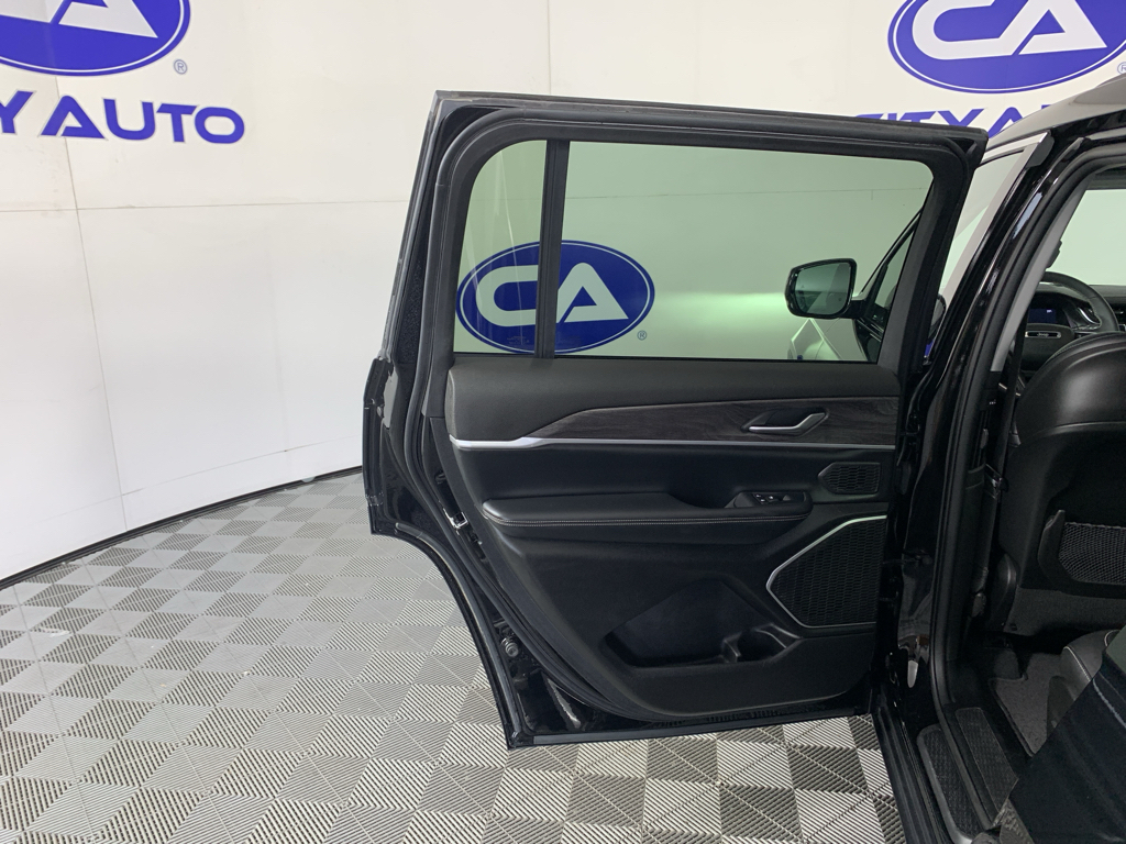 Used 2023 Jeep Grand Cherokee L SUV