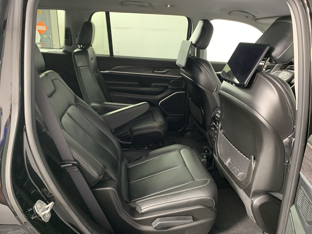 Used 2023 Jeep Grand Cherokee L SUV