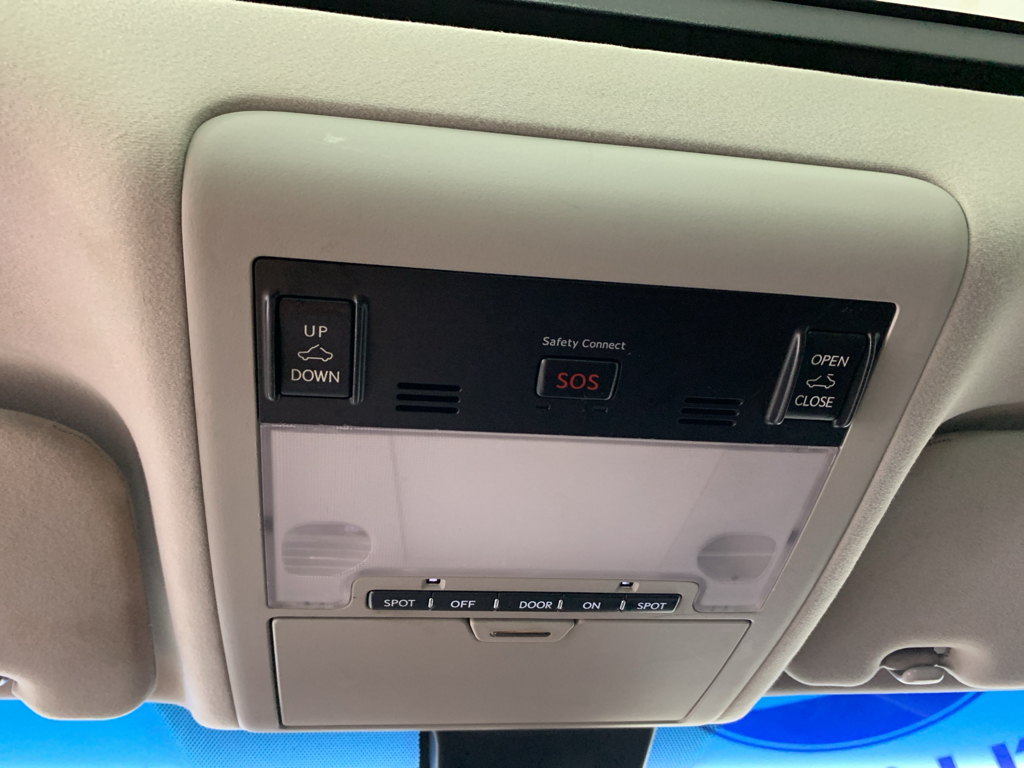 Vehicle photo 27