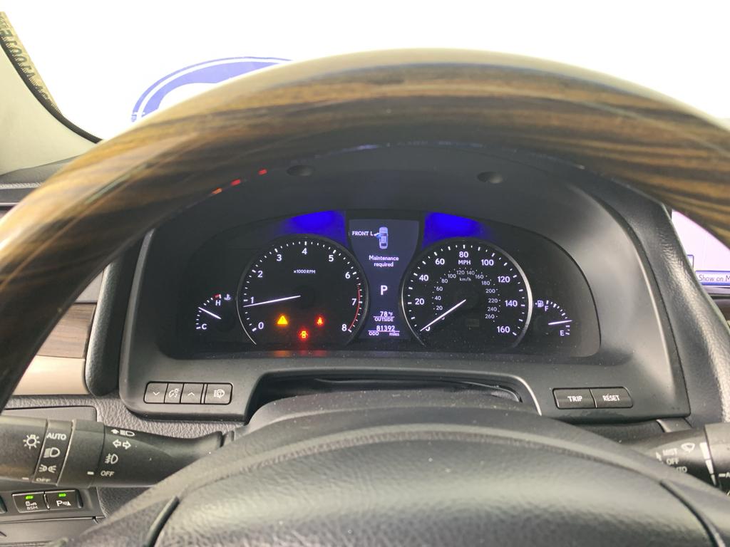 Vehicle photo 22