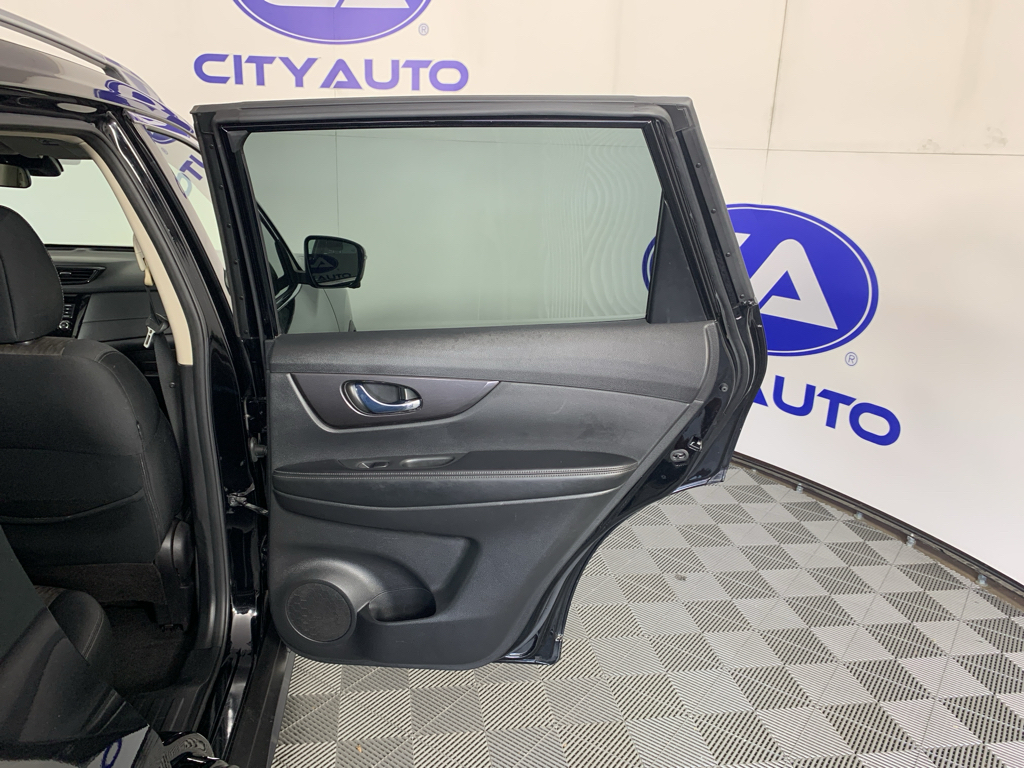 Used 2020 Nissan Rogue SUV