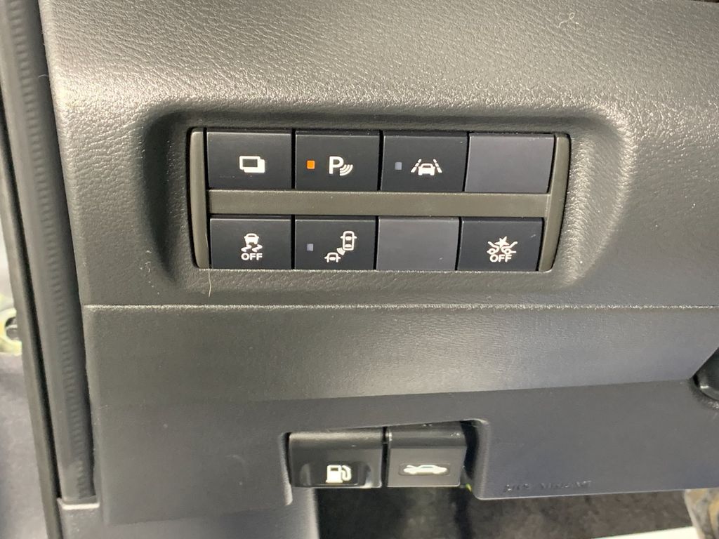 Used 2020 Nissan Kicks SUV