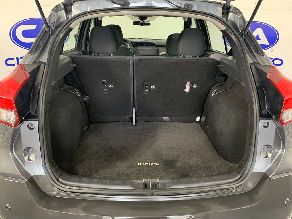 Used 2020 Nissan Kicks SUV