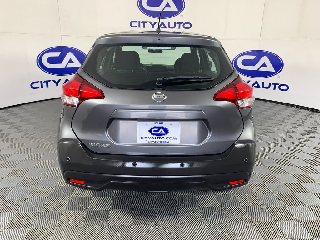 Used 2020 Nissan Kicks SUV