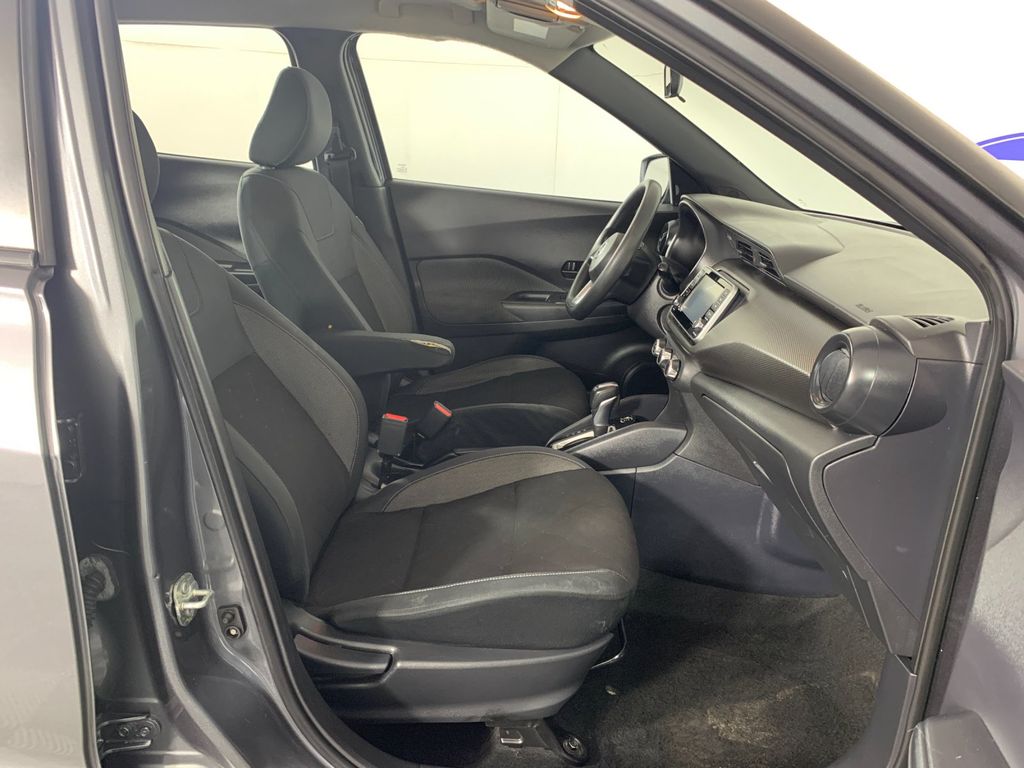 Used 2020 Nissan Kicks SUV