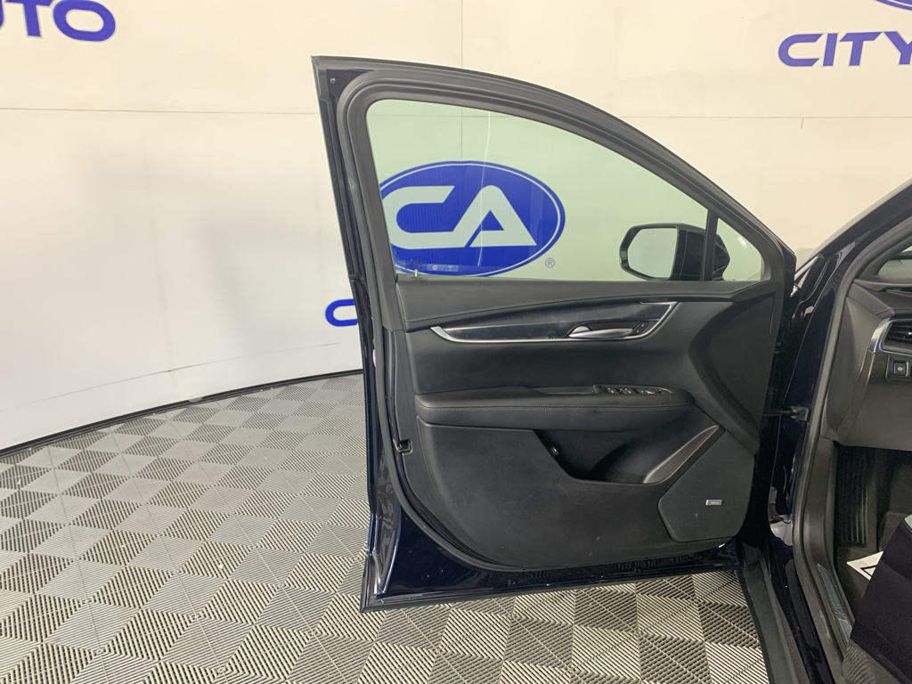 Used 2021 Cadillac XT5 SUV
