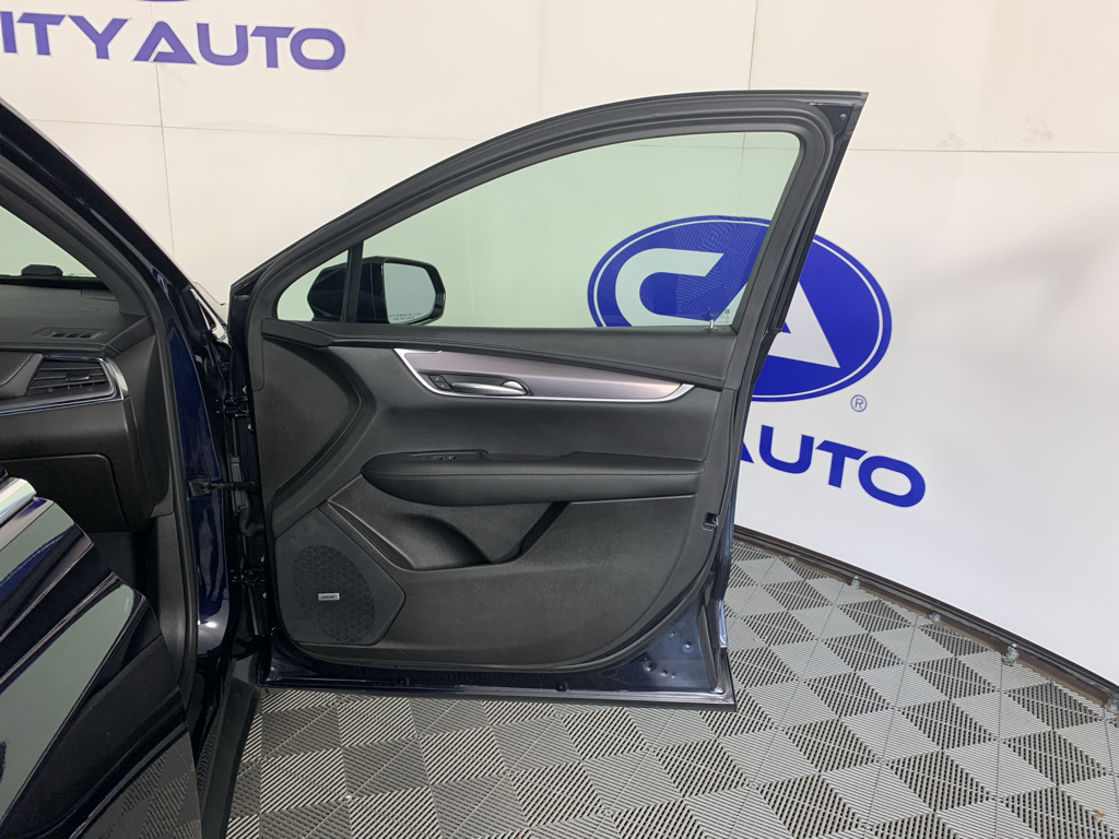 Used 2021 Cadillac XT5 SUV
