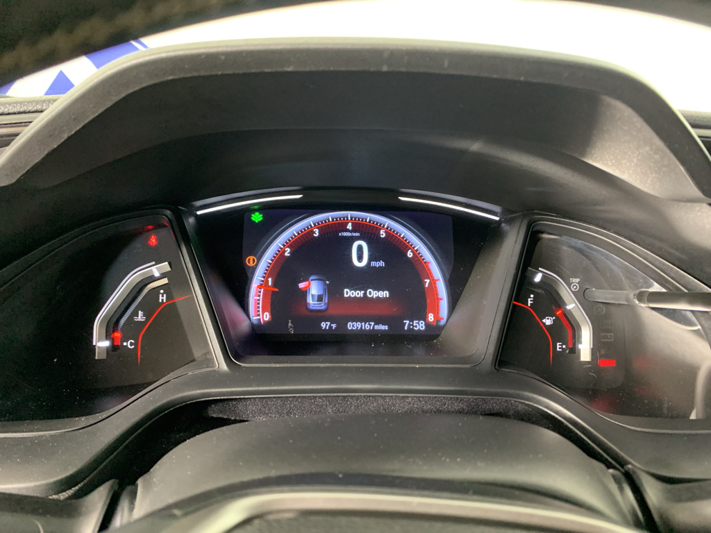 Vehicle photo 22