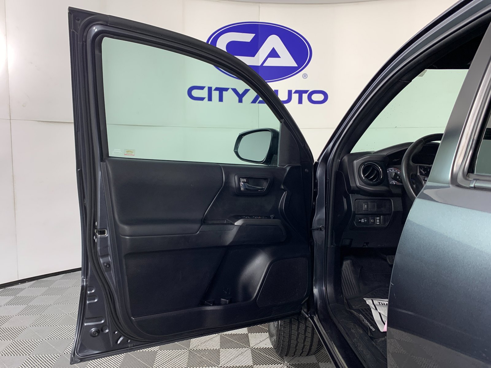 Used 2020 Toyota Tacoma Truck