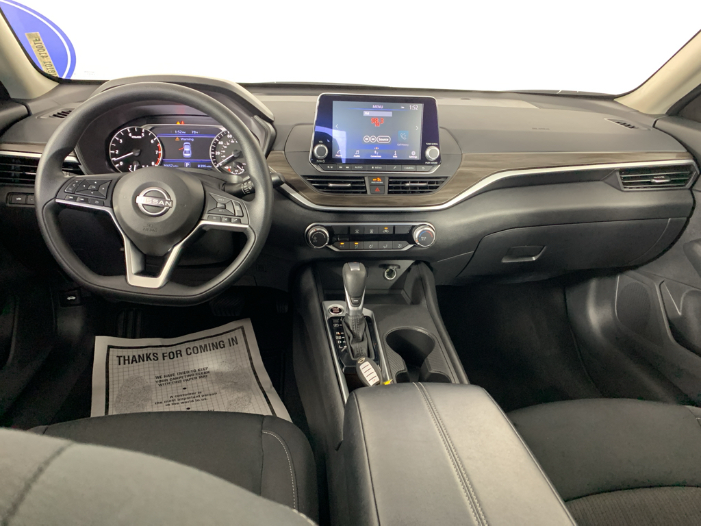 Used 2025 Nissan Altima Sedan