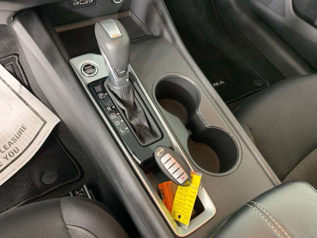 Used 2025 Nissan Altima Sedan