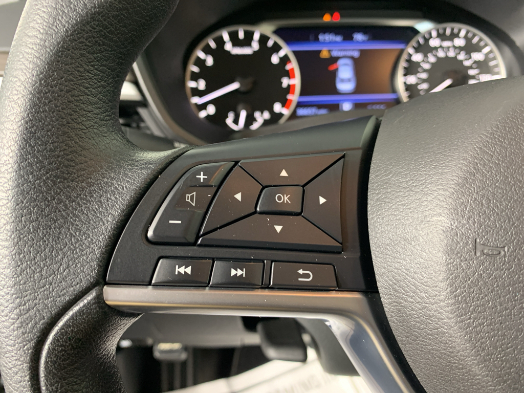 Used 2025 Nissan Altima Sedan