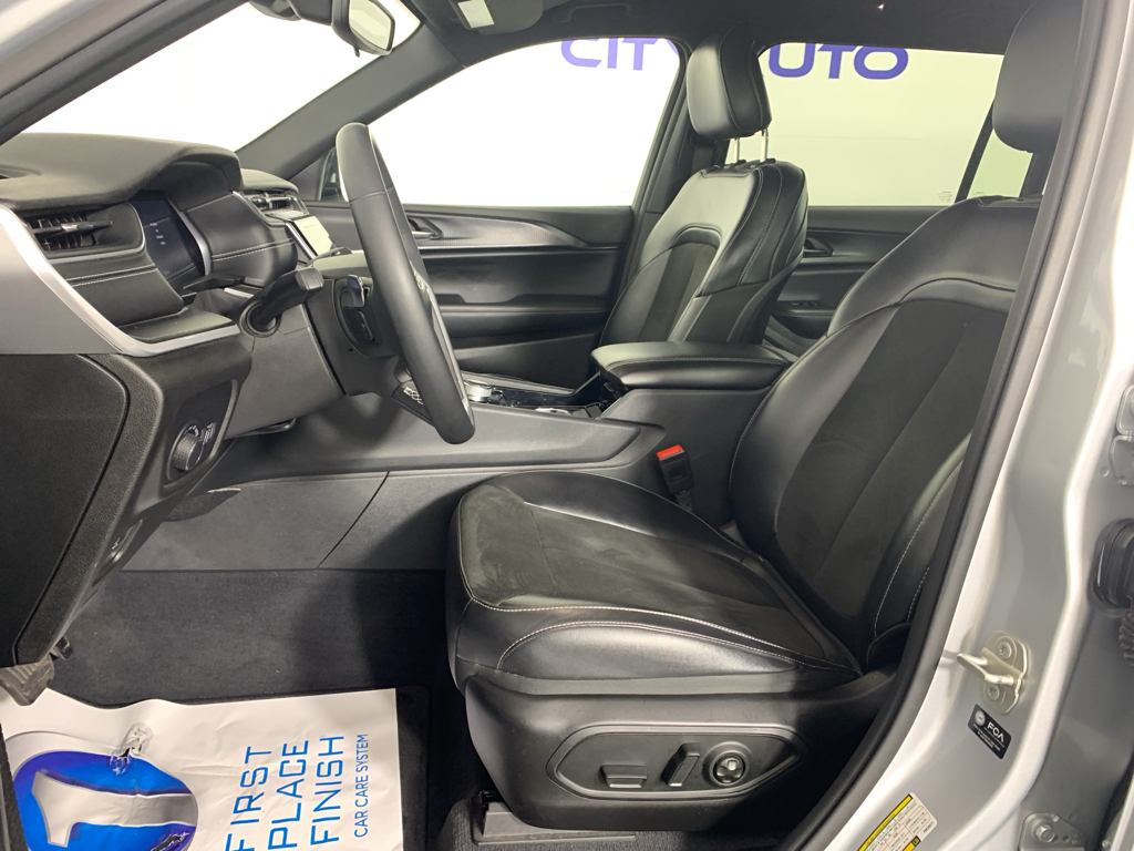 Used 2023 Jeep Grand Cherokee L SUV