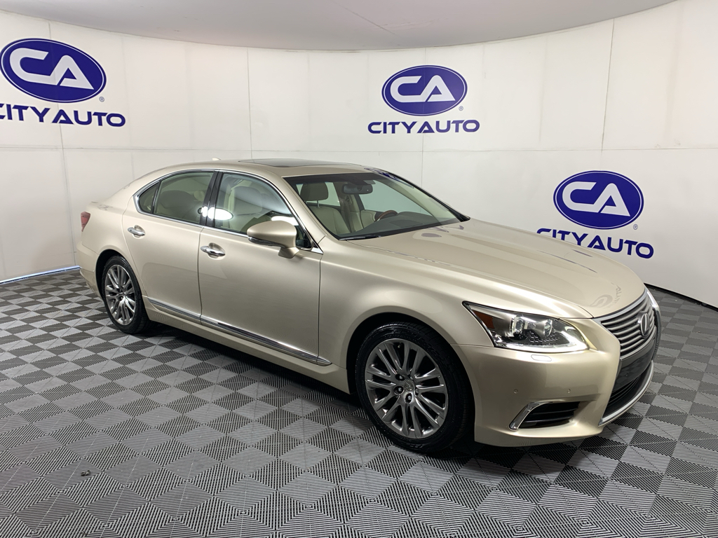 2016 Lexus LS 500 460's photo