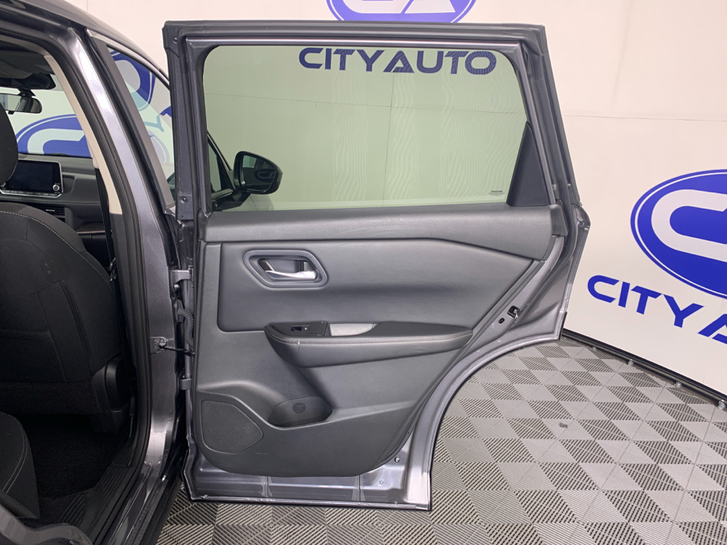 Used 2024 Nissan Rogue SUV