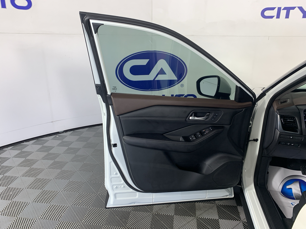 Used 2023 Nissan Rogue SUV