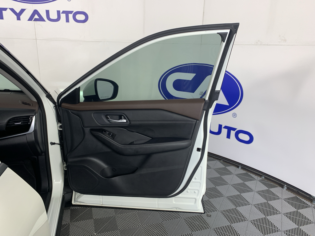 Used 2023 Nissan Rogue SUV