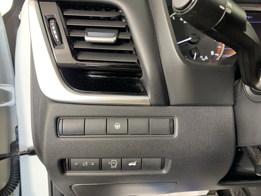Used 2023 Nissan Rogue SUV
