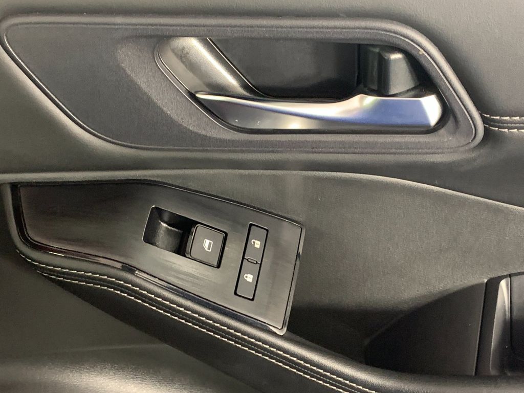 Used 2023 Nissan Rogue SUV