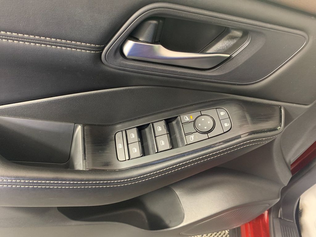 Used 2023 Nissan Rogue SUV
