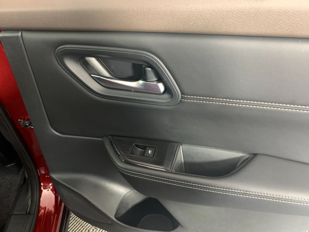 Used 2023 Nissan Rogue SUV
