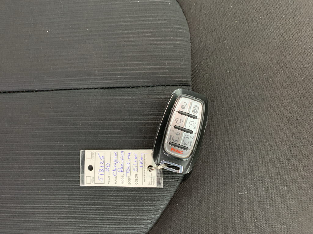 Used 2020 Chrysler Pacifica Van
