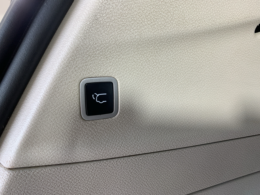 Used 2020 Chrysler Pacifica Van
