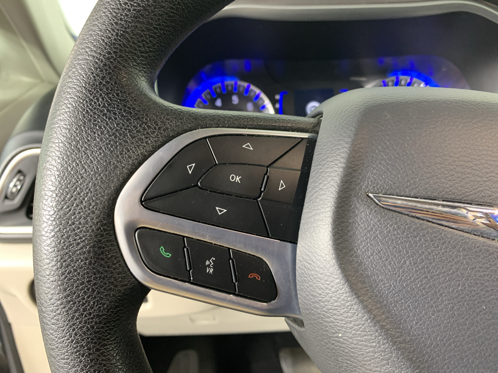 Used 2020 Chrysler Pacifica Van
