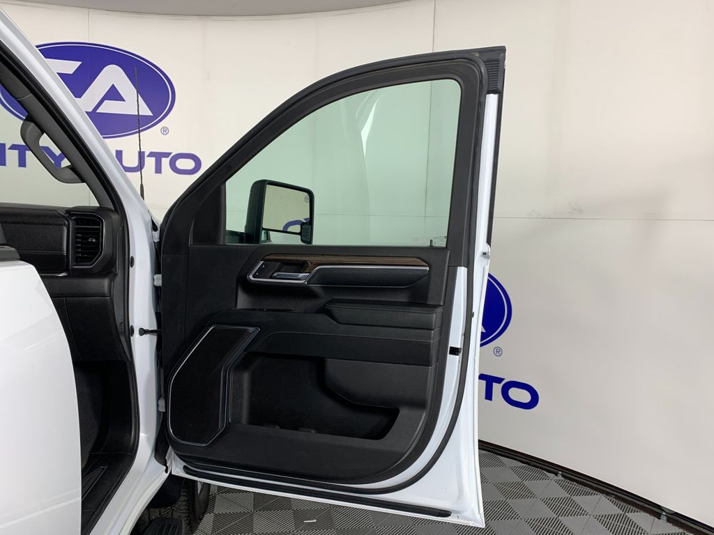 Used 2024 Chevrolet Silverado 2500HD Truck