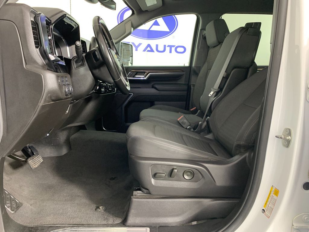 Used 2024 Chevrolet Silverado 2500HD Truck