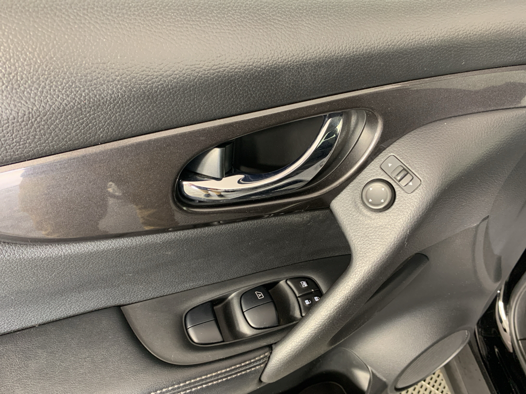 Used 2019 Nissan Rogue SUV