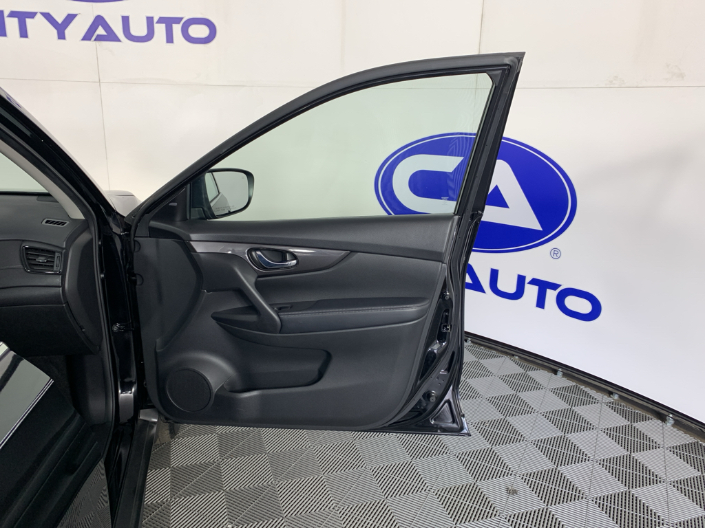 Used 2019 Nissan Rogue SUV