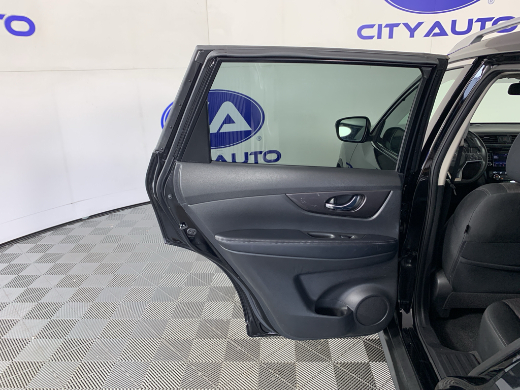 Used 2019 Nissan Rogue SUV