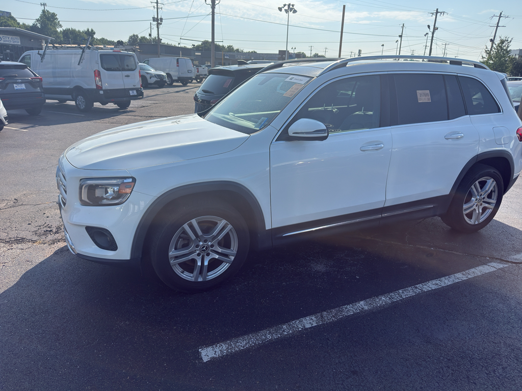 2021 Mercedes-Benz GLB GLB250 4MATIC's photo