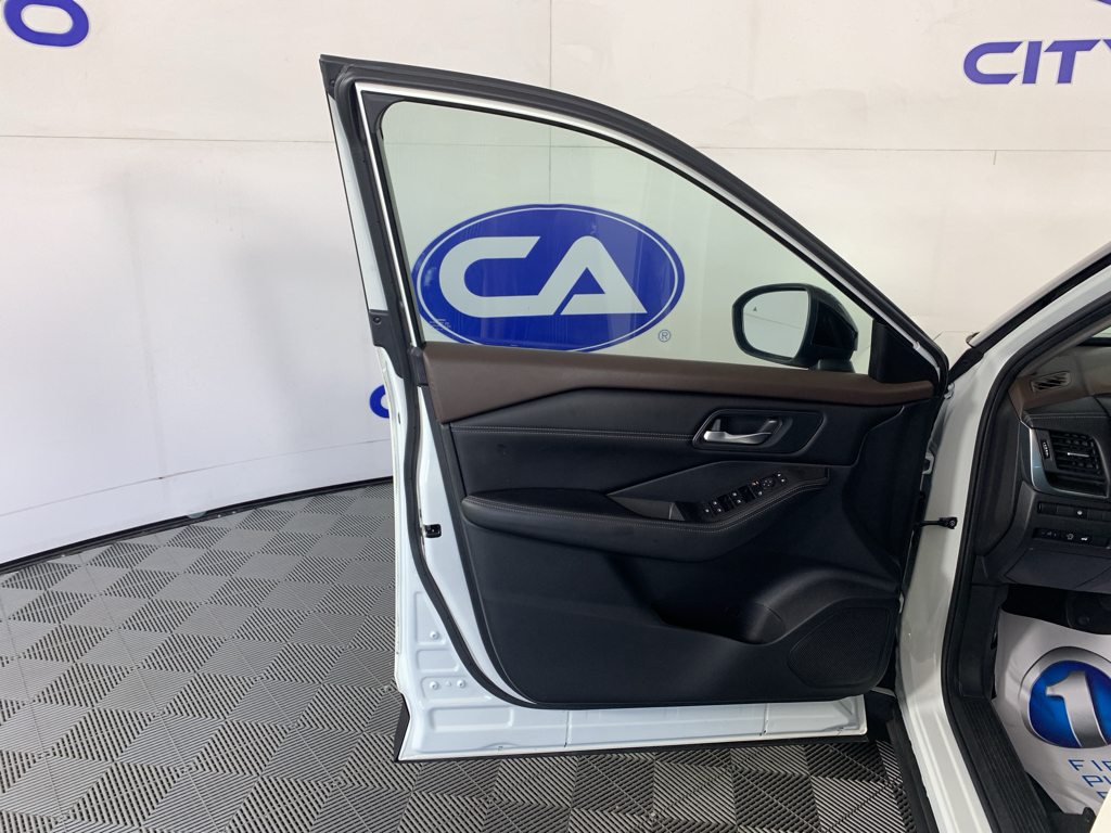 Used 2023 Nissan Rogue SUV