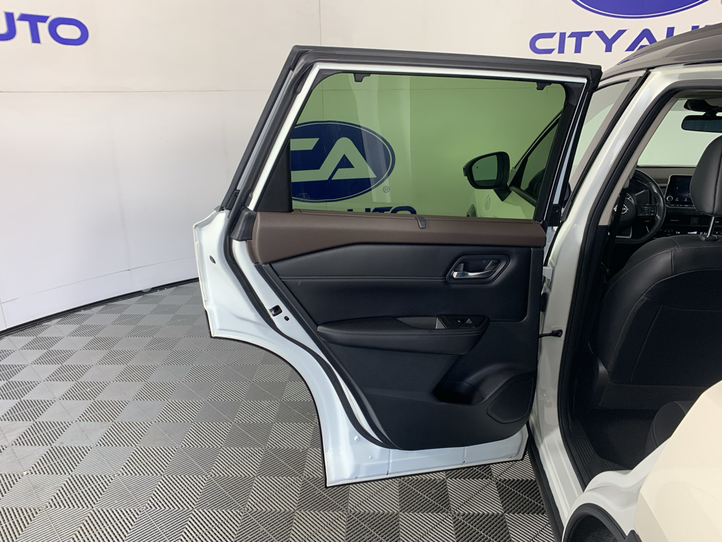 Used 2023 Nissan Rogue SUV