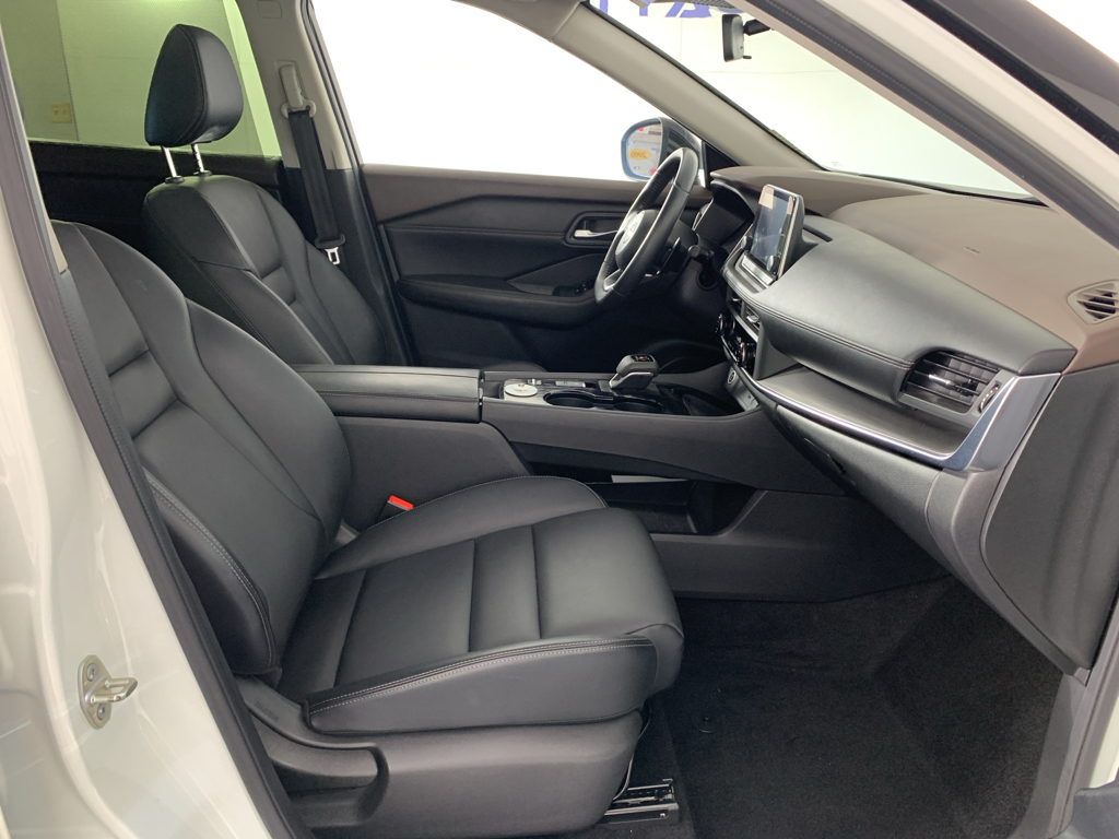 Used 2023 Nissan Rogue SUV