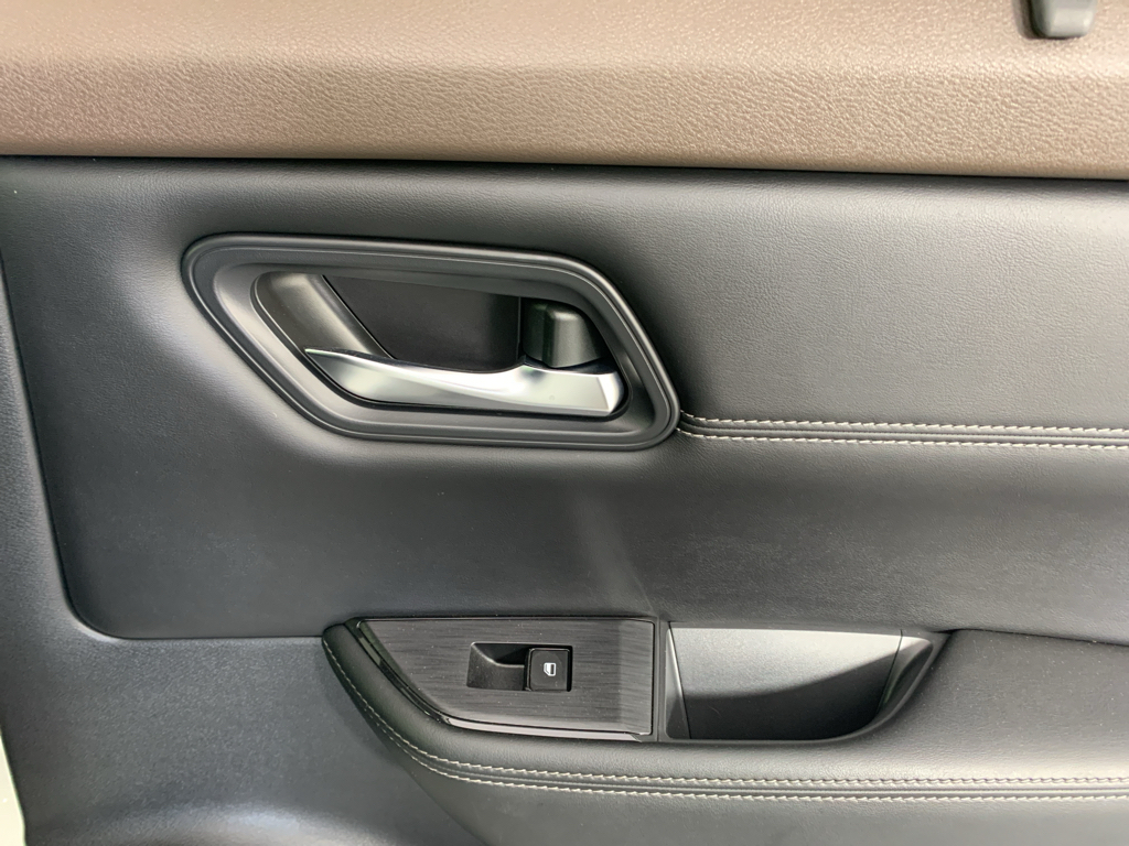 Used 2023 Nissan Rogue SUV