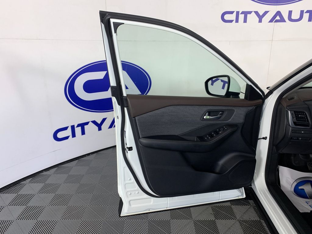 Used 2023 Nissan Rogue SUV