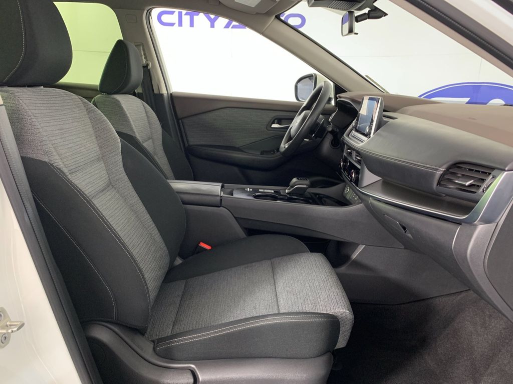 Used 2023 Nissan Rogue SUV