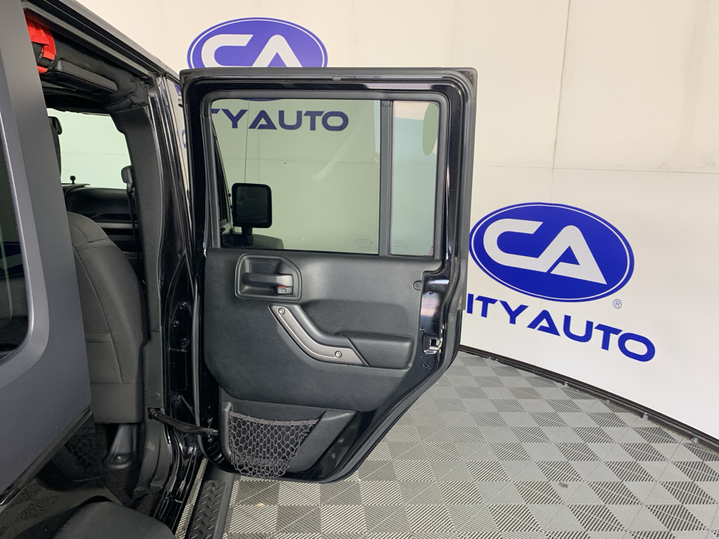 Used 2017 Jeep Wrangler SUV