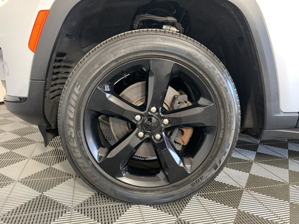 Used 2023 Jeep Grand Cherokee L SUV