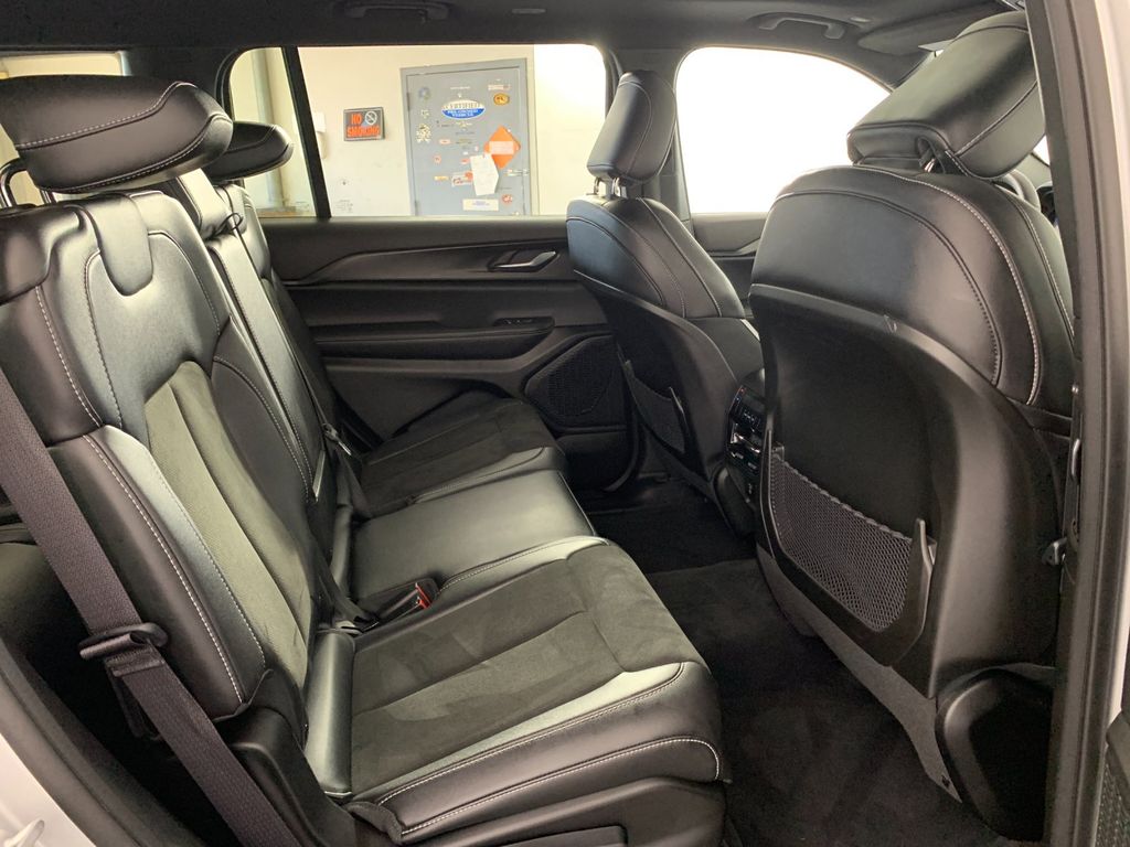 Used 2023 Jeep Grand Cherokee L SUV