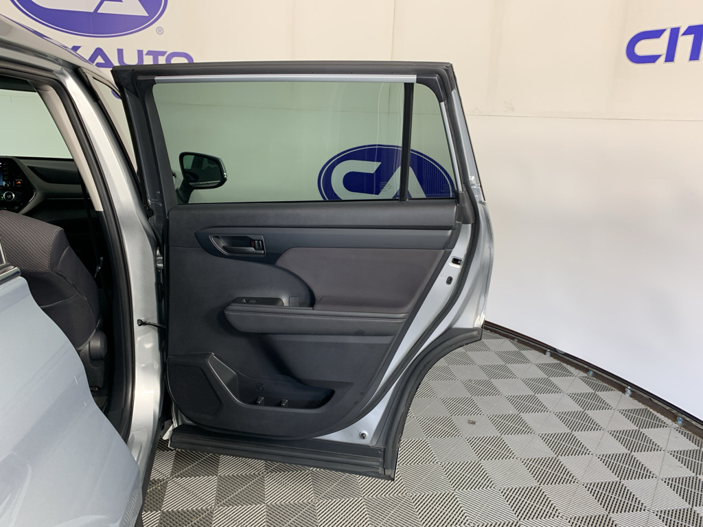 Used 2020 Toyota Highlander Hybrid SUV