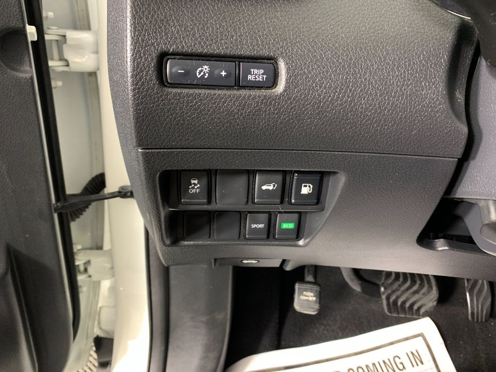Used 2018 Nissan Rogue SUV
