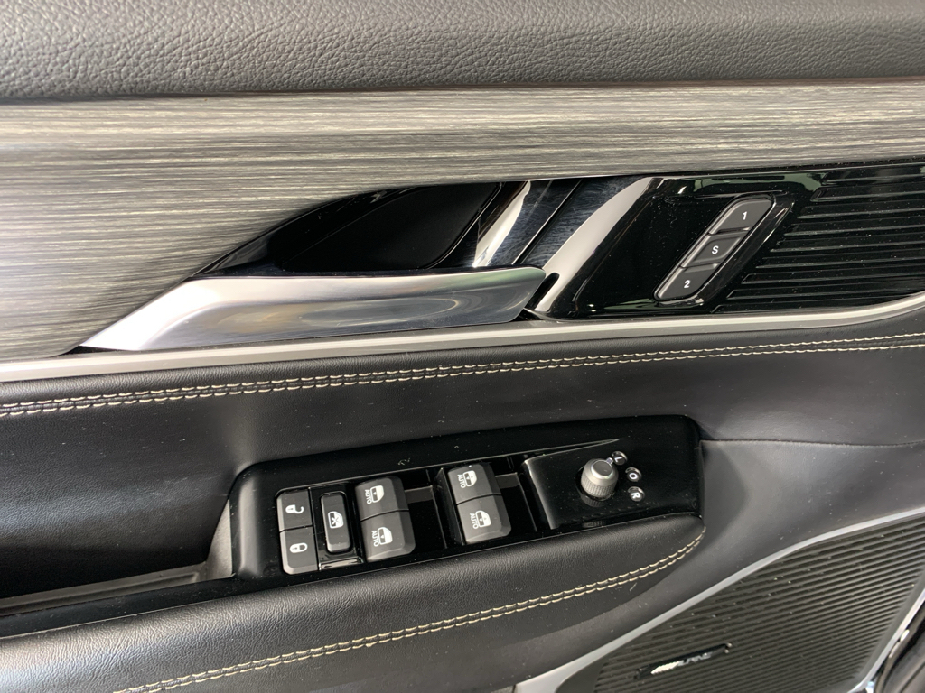Used 2023 Jeep Wagoneer SUV