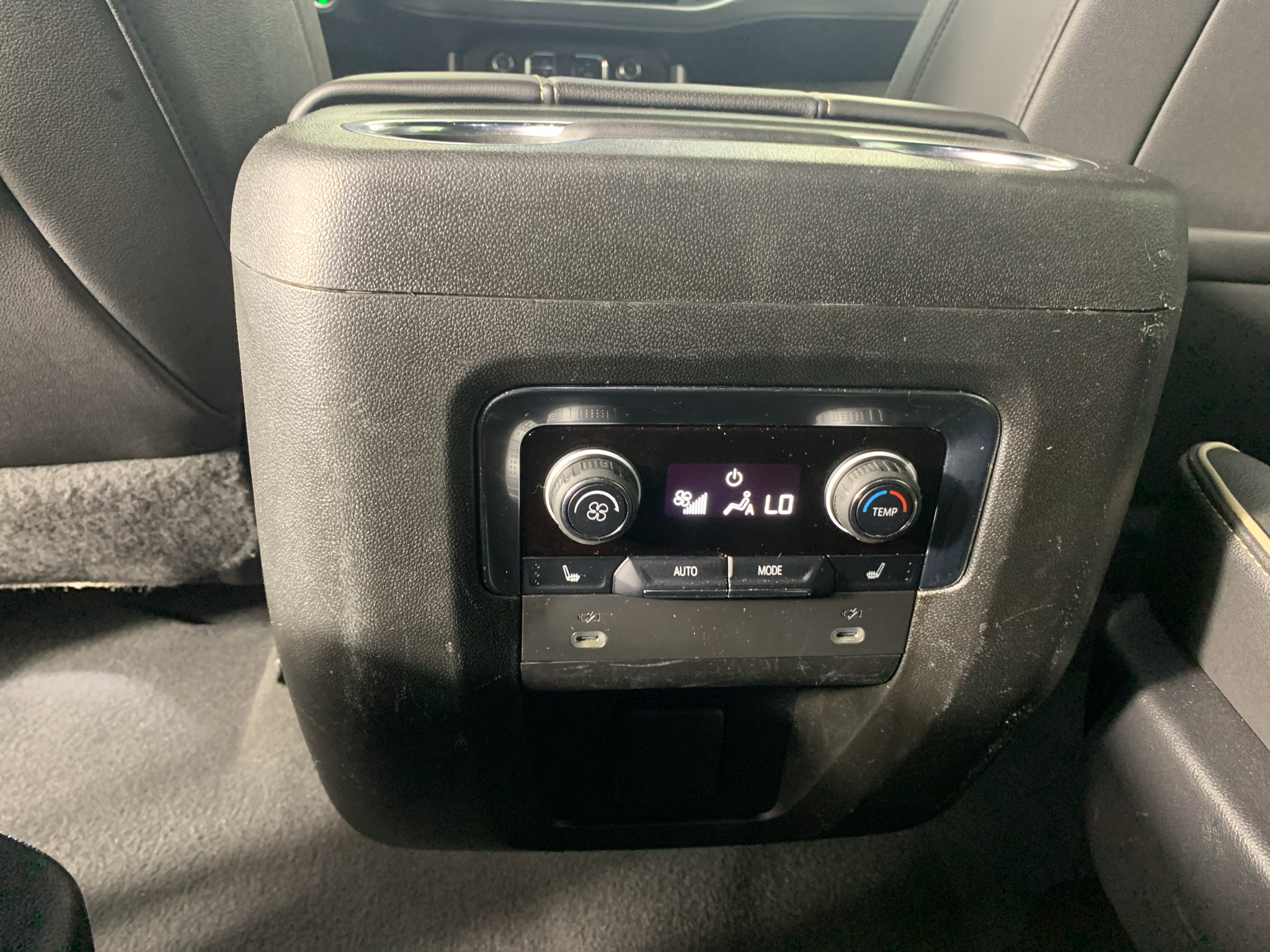 Used 2022 Chevrolet Suburban 1500 SUV