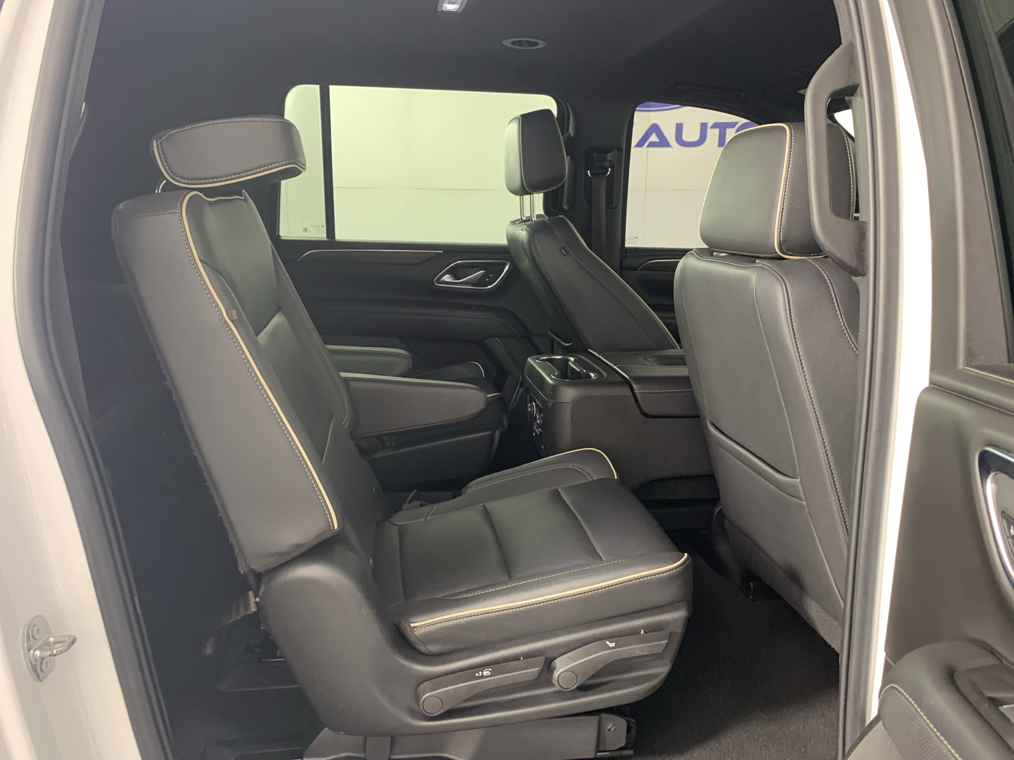 Used 2022 Chevrolet Suburban 1500 SUV