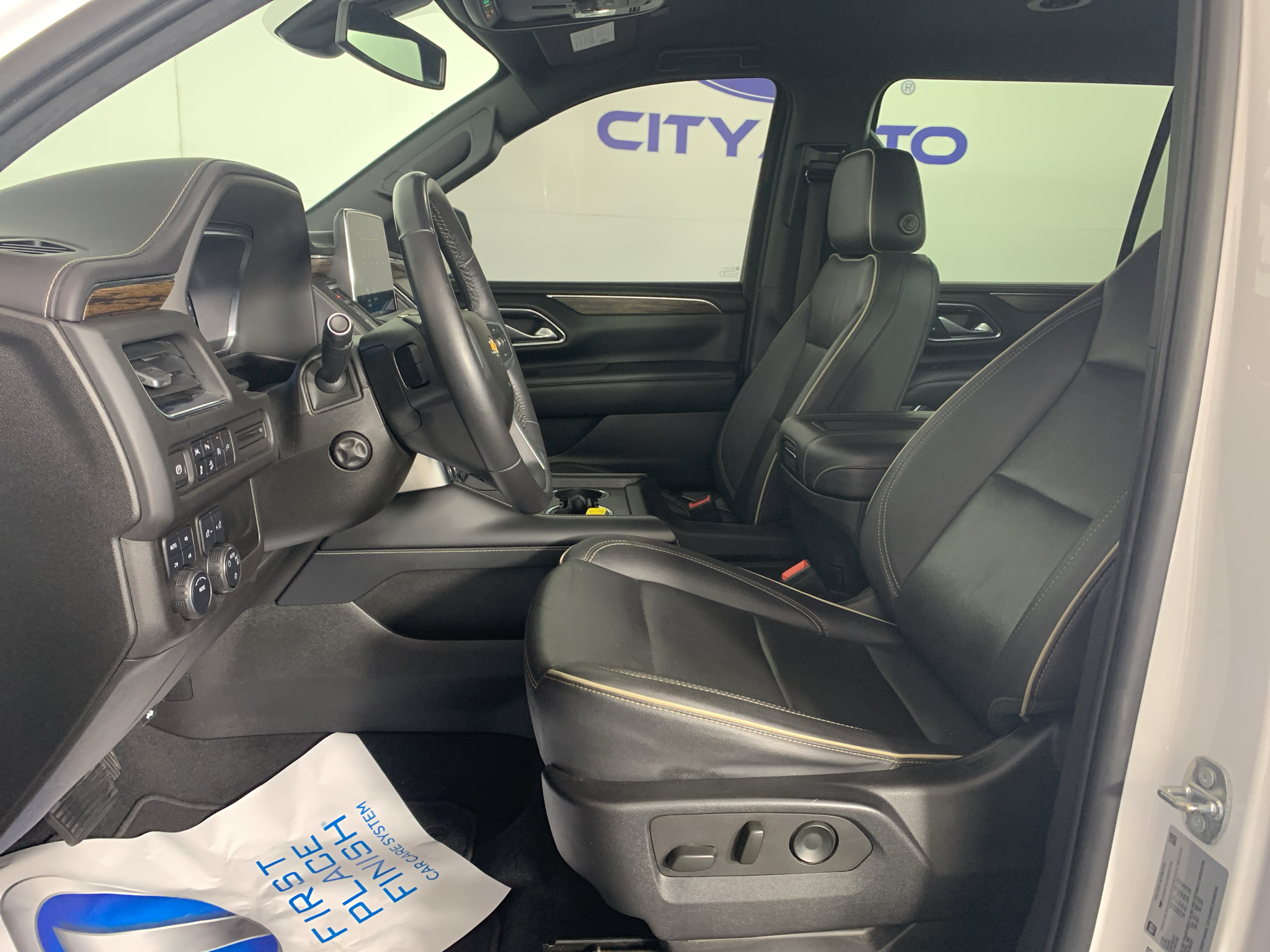 Used 2022 Chevrolet Suburban 1500 SUV