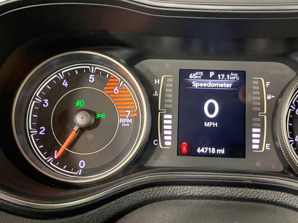 Used 2019 Jeep Cherokee SUV